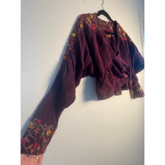 Free Poeple Women’s Ava 
Embroidered Pull Over V Neck Blouse Size Large - Picture 9 of 12